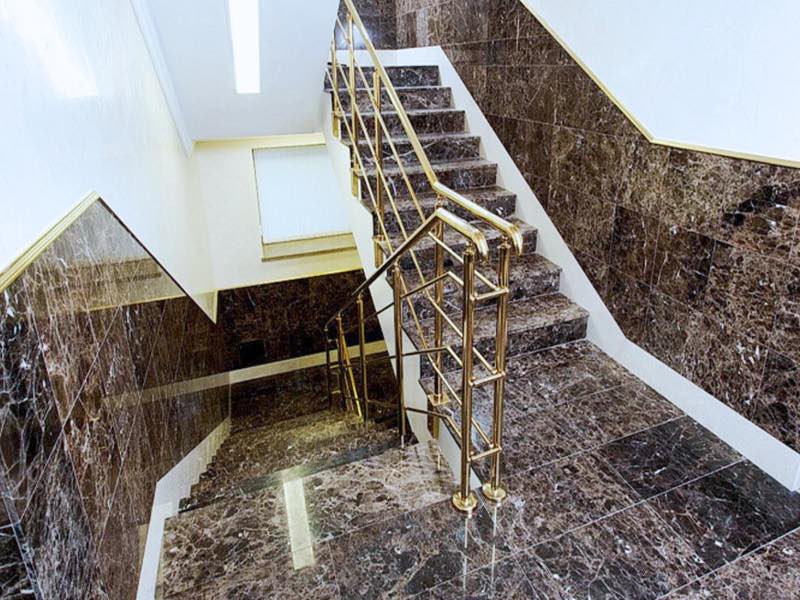 Ступени и лестницы мрамор